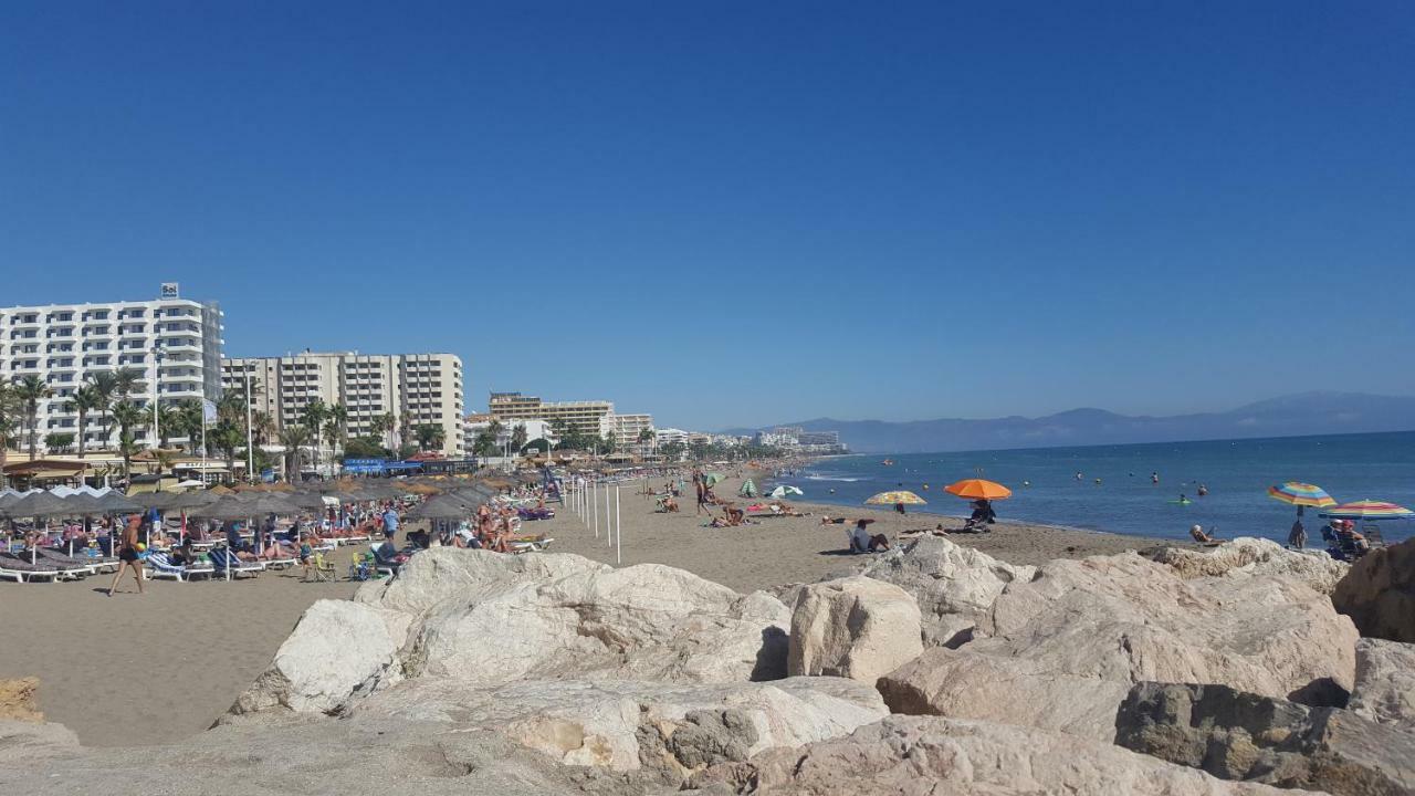 בנאלמדנה Apartamento En Puerto Marina B32 מראה חיצוני תמונה